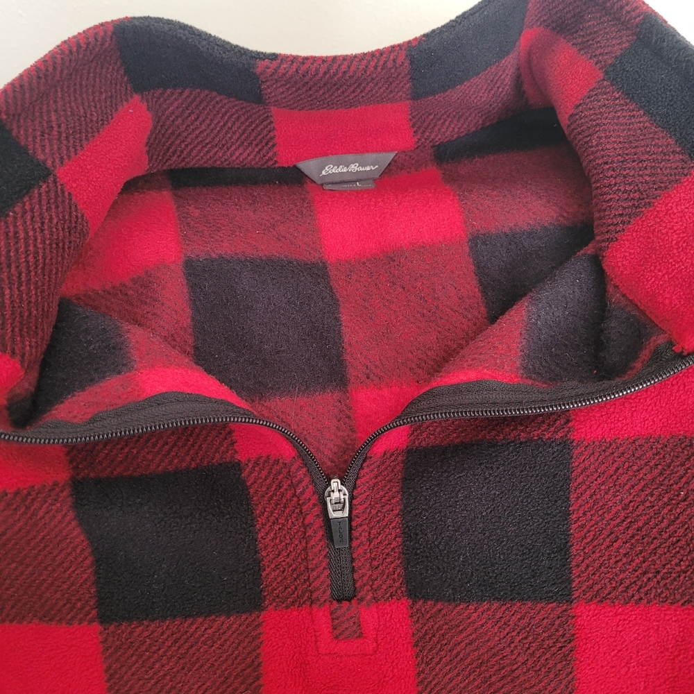 1/4 zip pullover - Picture 2 of 3